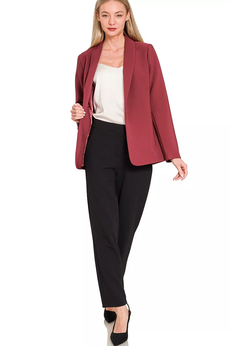 Model wearing Zenana long sleeve blazer with lining