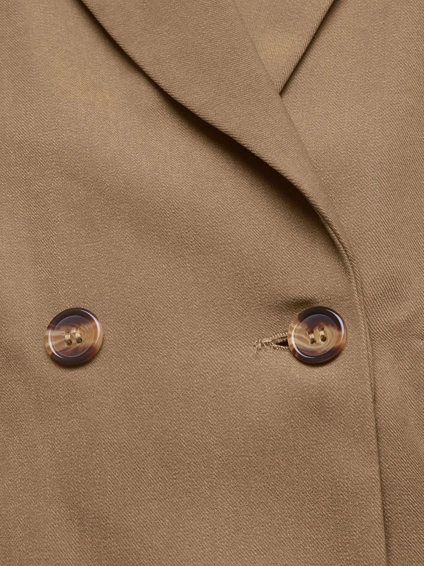 Front view of Lapel Collar Leopard Cuff Long Sleeve Blazer