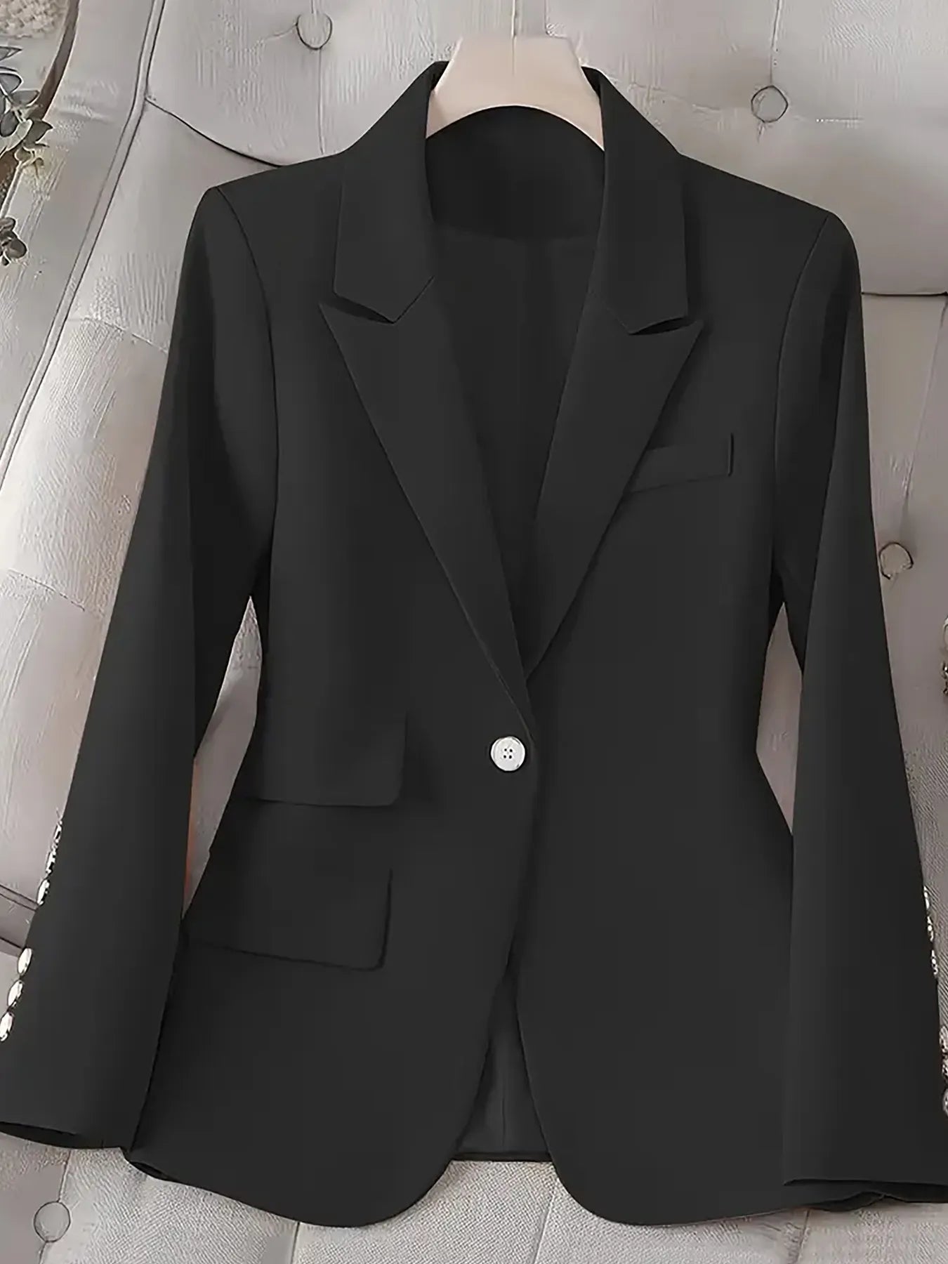 Front view of Single-Button Long Sleeve Blazer